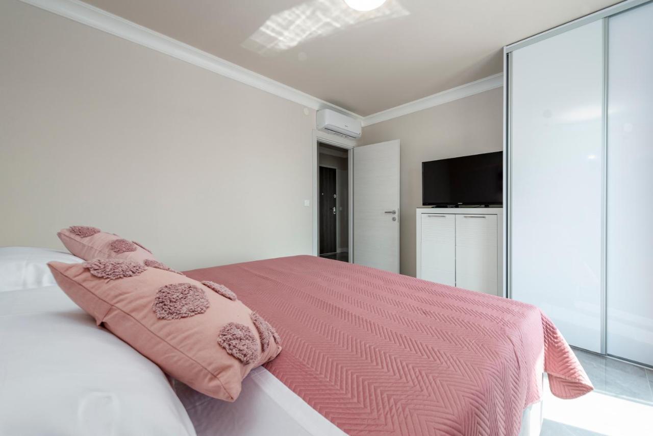 Apartment Makris No1 *